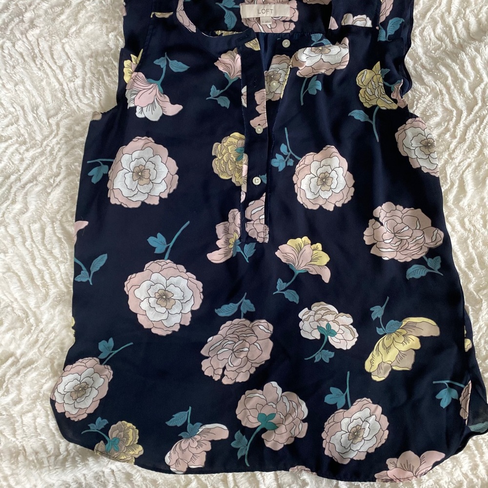 Floral Ruffle Sleeve Top